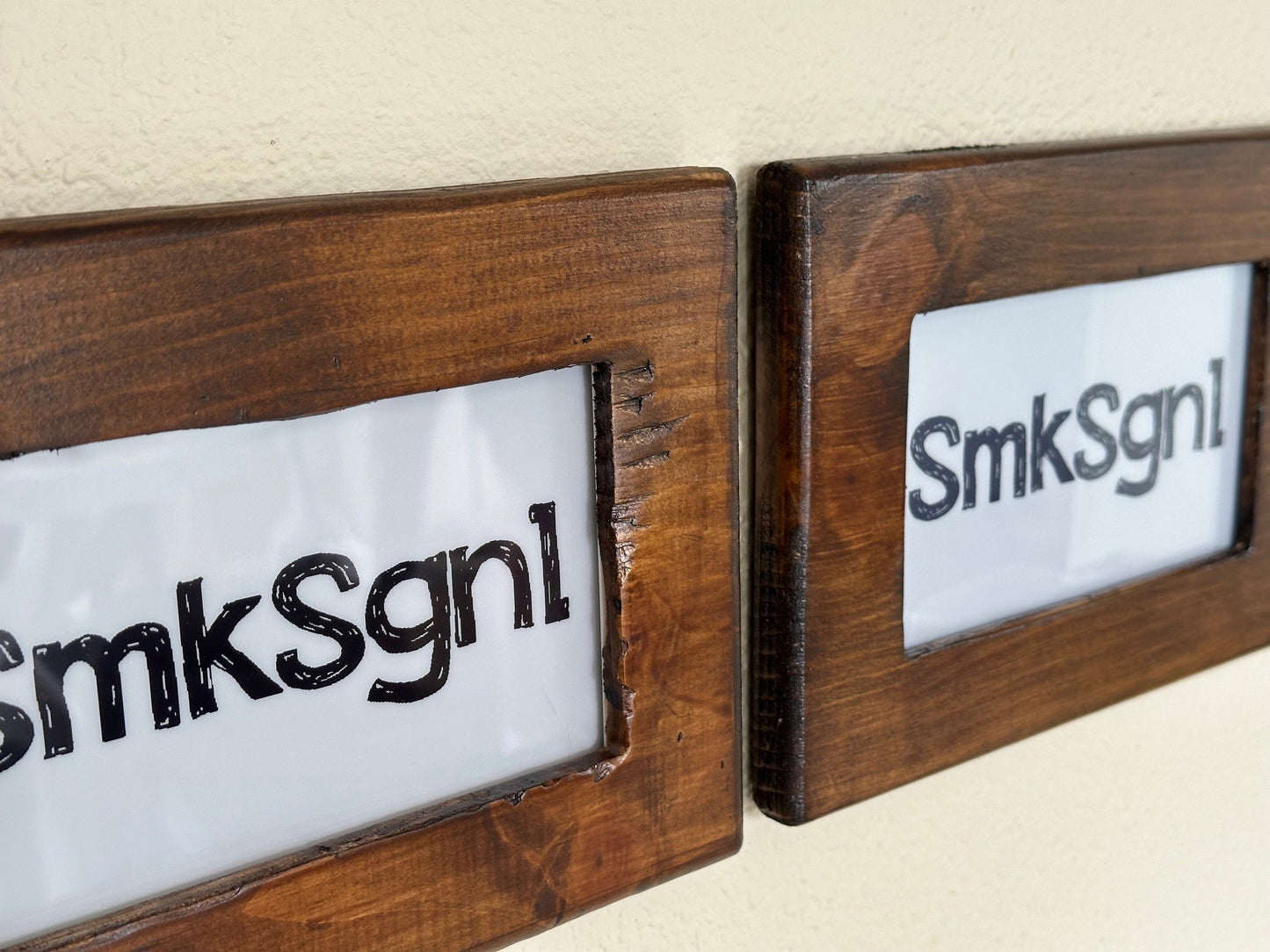 SmkSgnl & Stand
